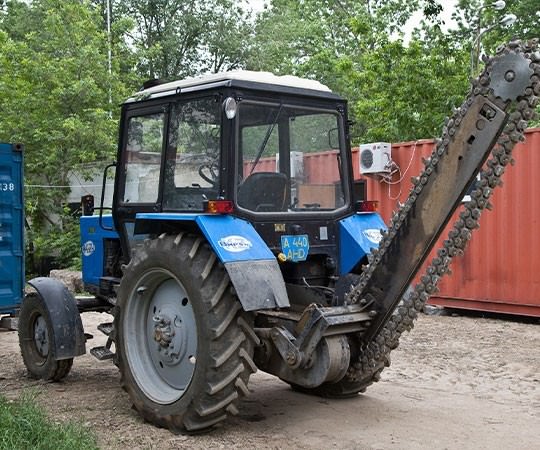 Траншеекопатель в аренду в Гуково и  Ростовской области